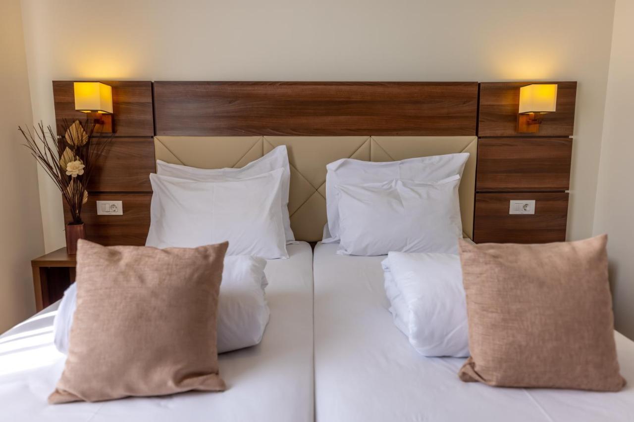 בוקרשט Aparthotel Sir Fundeni Tower מראה חיצוני תמונה