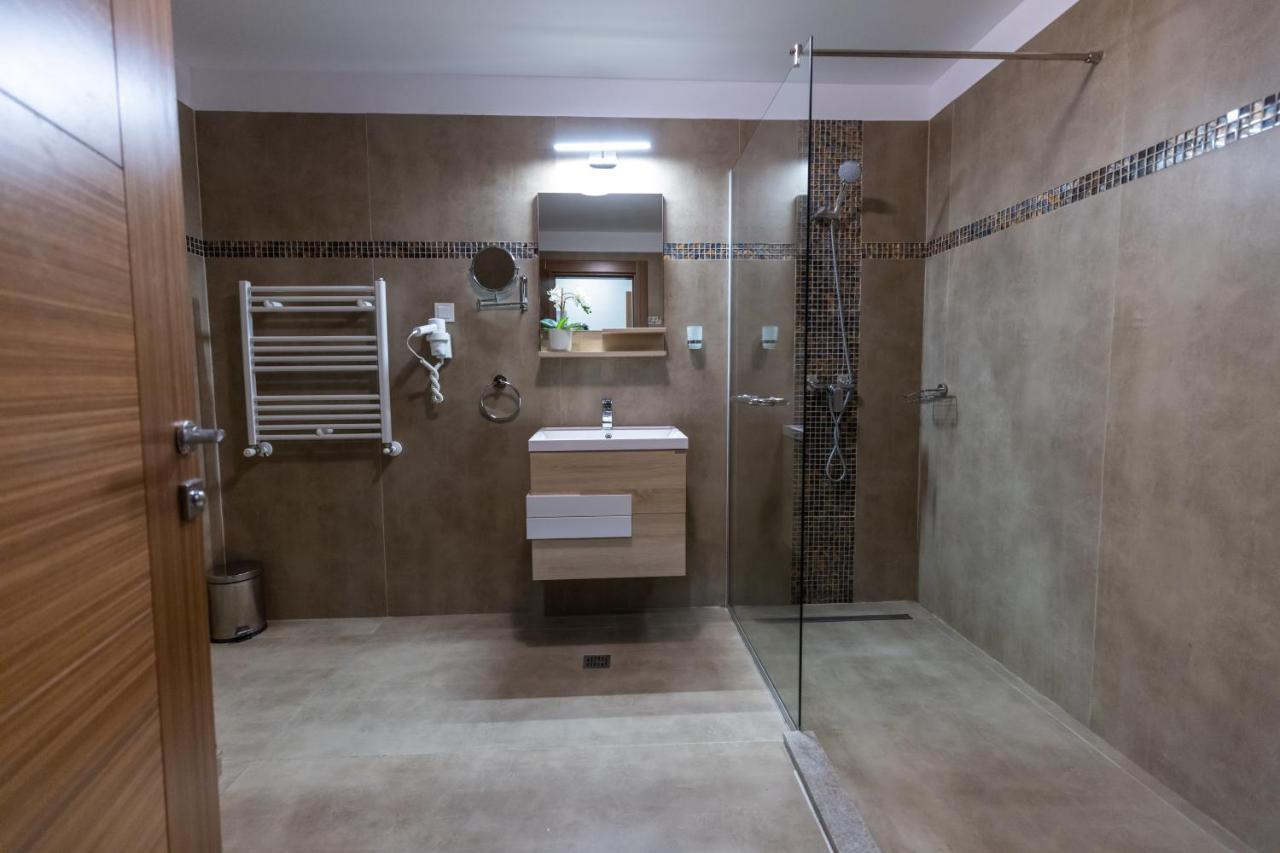 בוקרשט Aparthotel Sir Fundeni Tower מראה חיצוני תמונה