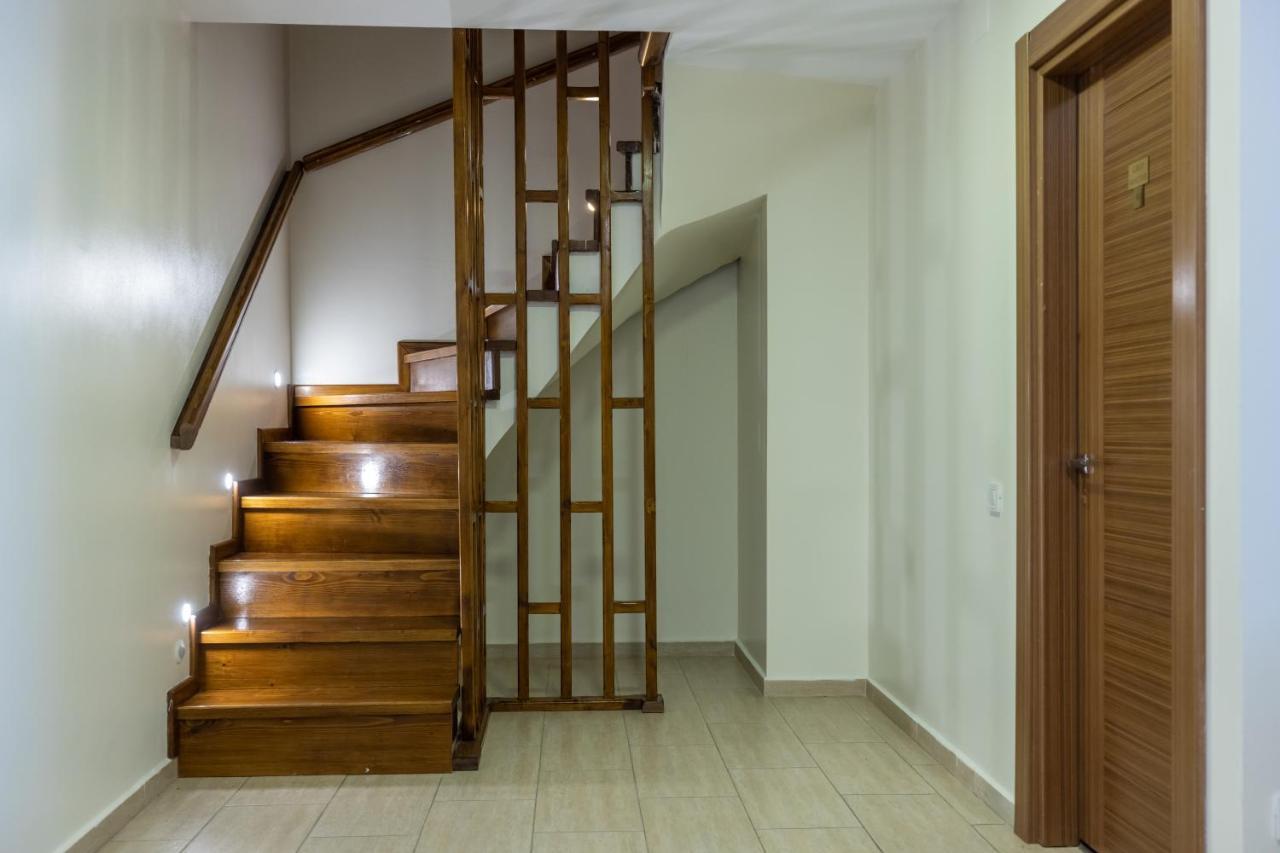 בוקרשט Aparthotel Sir Fundeni Tower מראה חיצוני תמונה