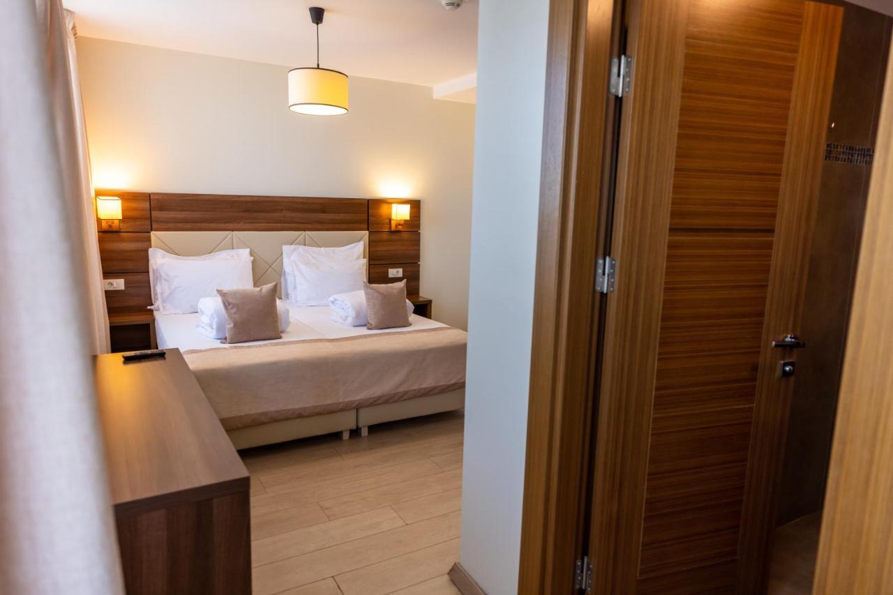 בוקרשט Aparthotel Sir Fundeni Tower מראה חיצוני תמונה