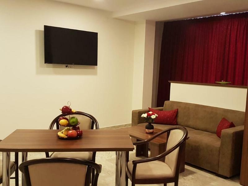 בוקרשט Aparthotel Sir Fundeni Tower מראה חיצוני תמונה