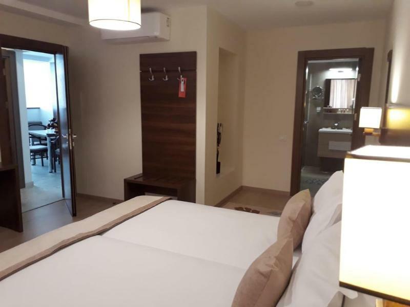 בוקרשט Aparthotel Sir Fundeni Tower מראה חיצוני תמונה